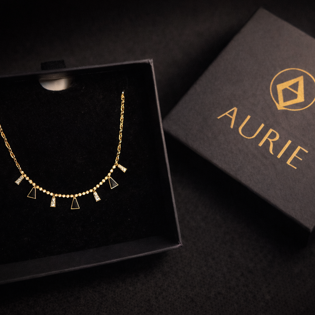 Midnight Angles – Gold Statement Chain