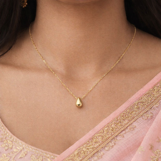 Gilded Dew Necklace