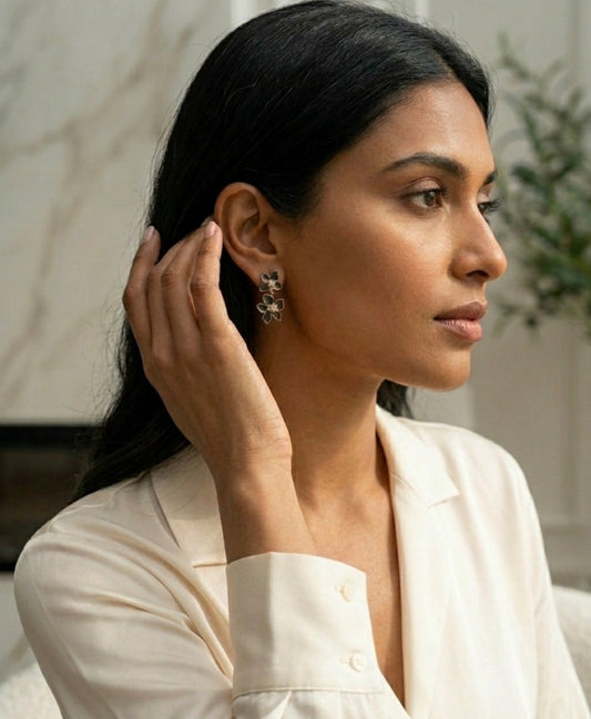 Midnight Petal – Enamel Gold Drop